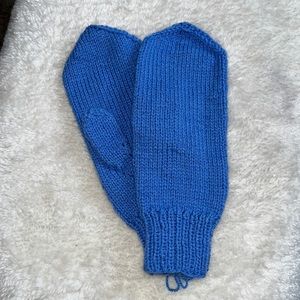 Hand knit mittens